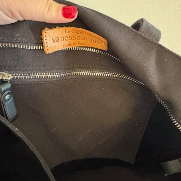 Vanessa Bruno Black Canvas Zipped Cabo Canvas Tote with Sequins - Picture 6 of 9